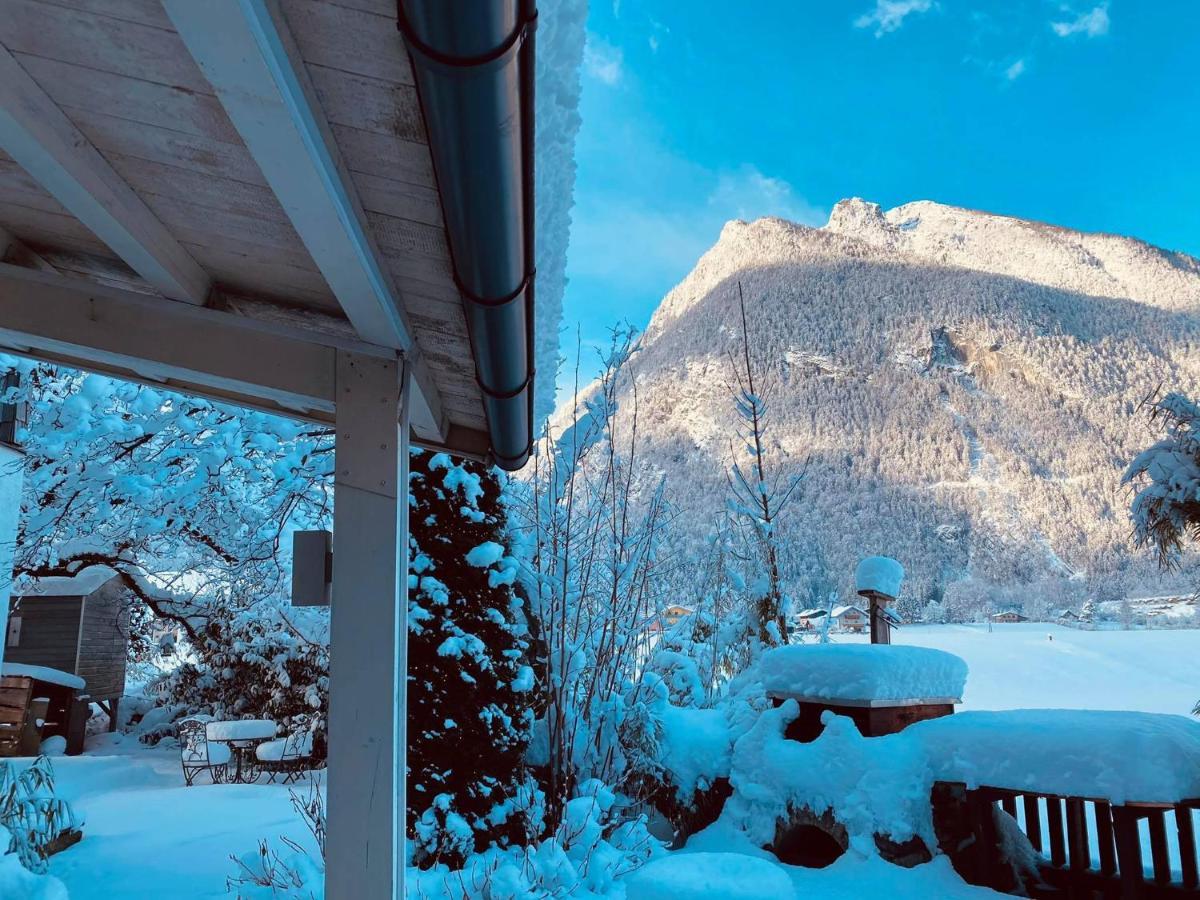 Forest Chalet, 15 Min To Salzburg Olt Town, And Most Beautiful Lakes, Secluded Location, 1,000 Sqm Garden, Mountainview, Panorama Sauna, Bath Whirlpool, Bbq&Bikes&Sunbeds For Free, Up To 10 P Голинг ан дер Залцах Екстериор снимка